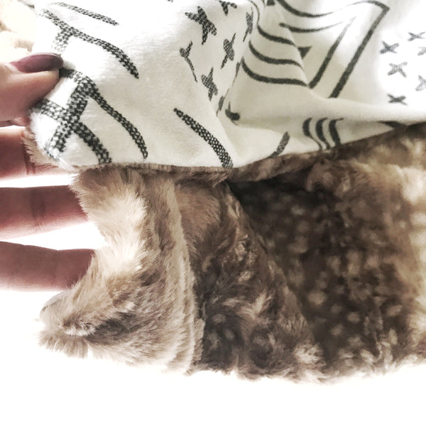 Minky Blanket - Aztec Off White - Dotboxed