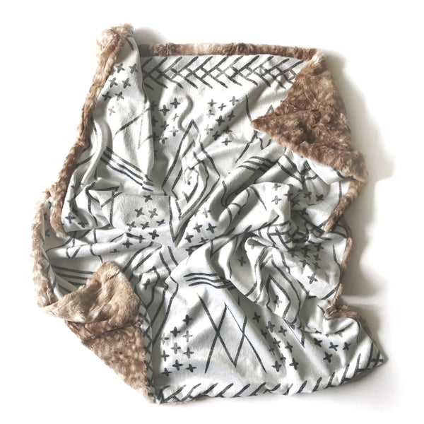 Minky Blanket - Aztec Off White - Dotboxed