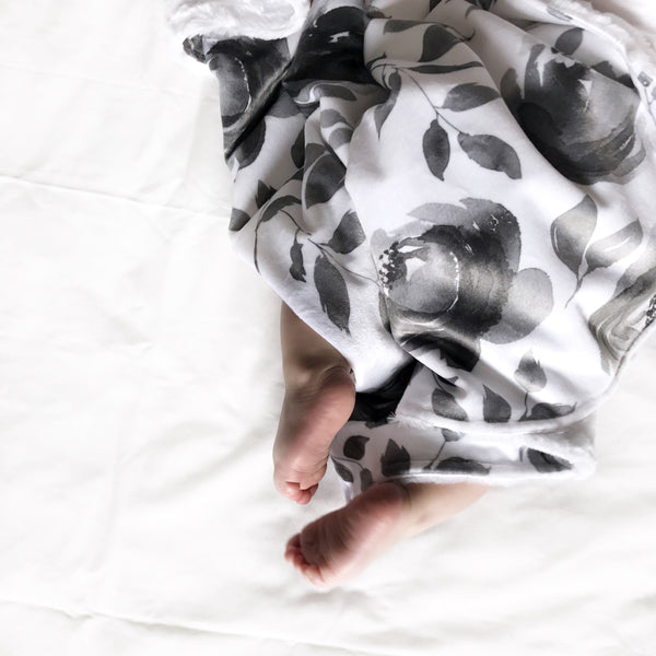 GREY AND WHITE WATERCOLOUR FLORAL BLANKET - Dotboxed