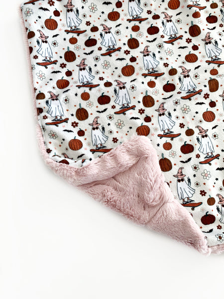 Lovey Blanket - Cruising Halloween Ghosts