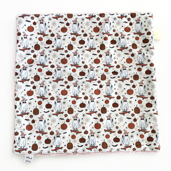 Lovey Blanket - Cruising Halloween Ghosts