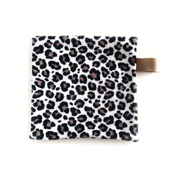 Mini Lovey / Crinkle Lovey - Leopard on White