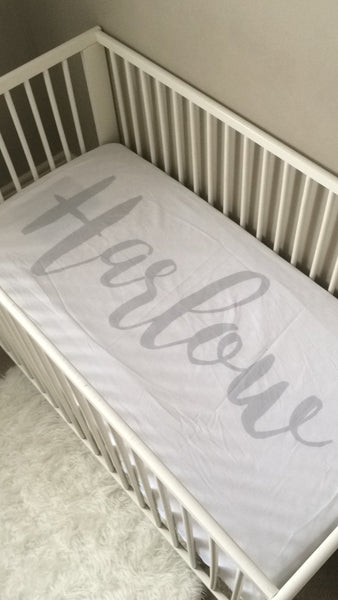Large Centered Name - Personalized Name Bedding - Dotboxed