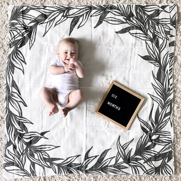 SLIGHTLY IMPERFECT- MUSLIN SWADDLE BLANKET - B+ W LEAVES FRAME - Dotboxed