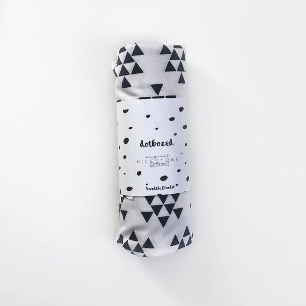BLACK AND WHITE TRIANGLES swaddle - BLANKET - Dotboxed